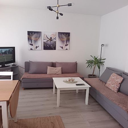 Enjoy Traveling Apartment Tuzla Ngoại thất bức ảnh